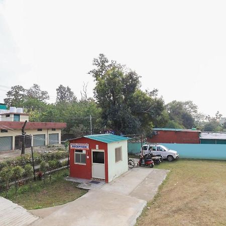 Hotel Chitrarth & Party Lawn Haldwani Ngoại thất bức ảnh